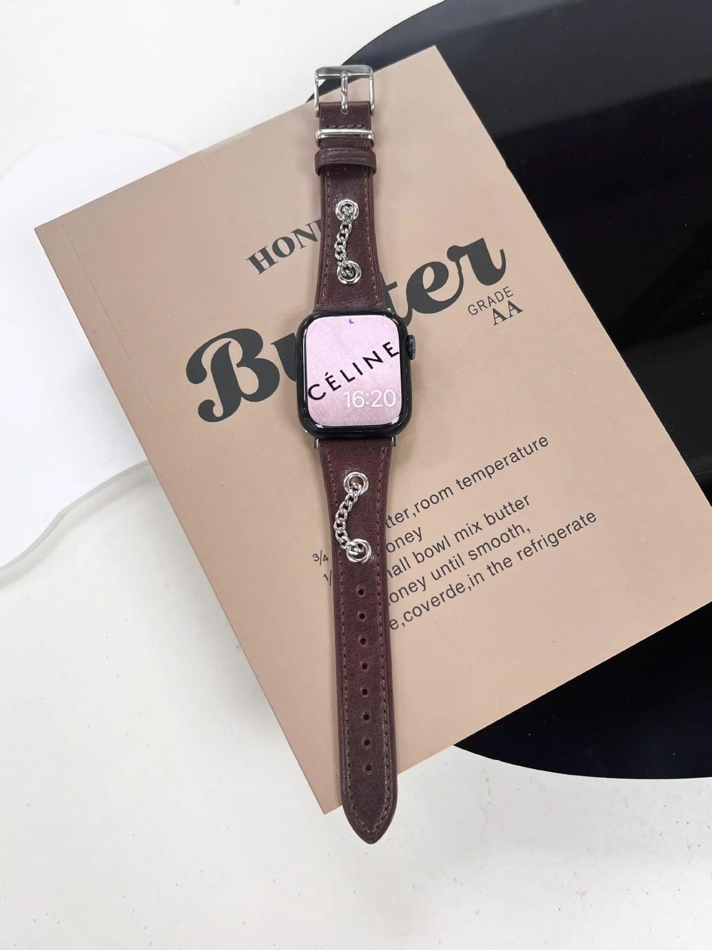 American Retro Design Clinch Metal Chain Cow Leather Watch Strap