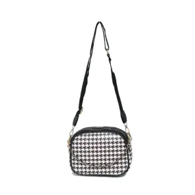 Classic chain style sling bag