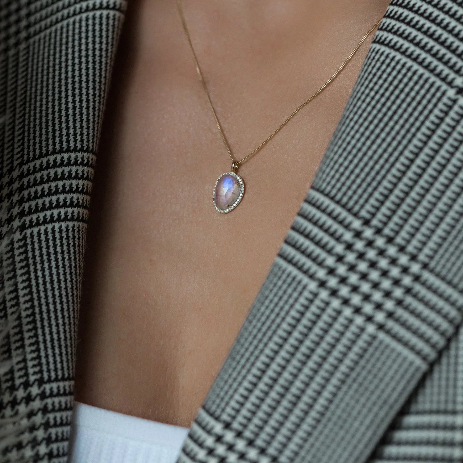 Etereo Necklace | 14k Gold, Moonstone & Diamond