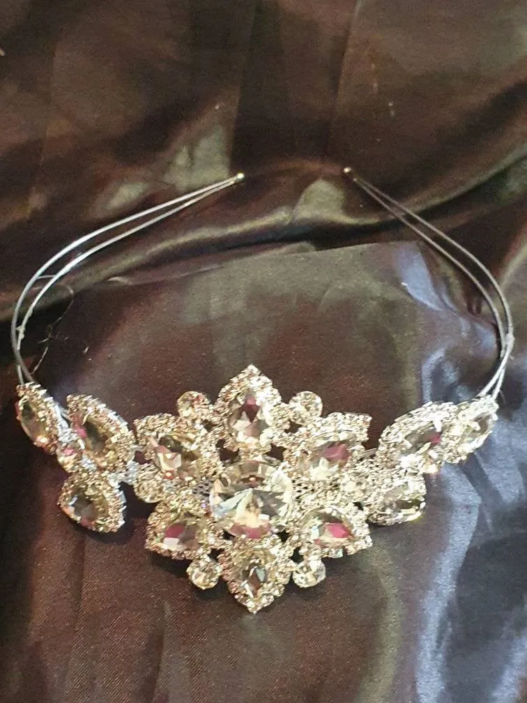 Flower crystal tiara. hair piece  wedding tiara hair band