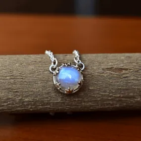 Leaf Sunshine - Moonstone Necklace