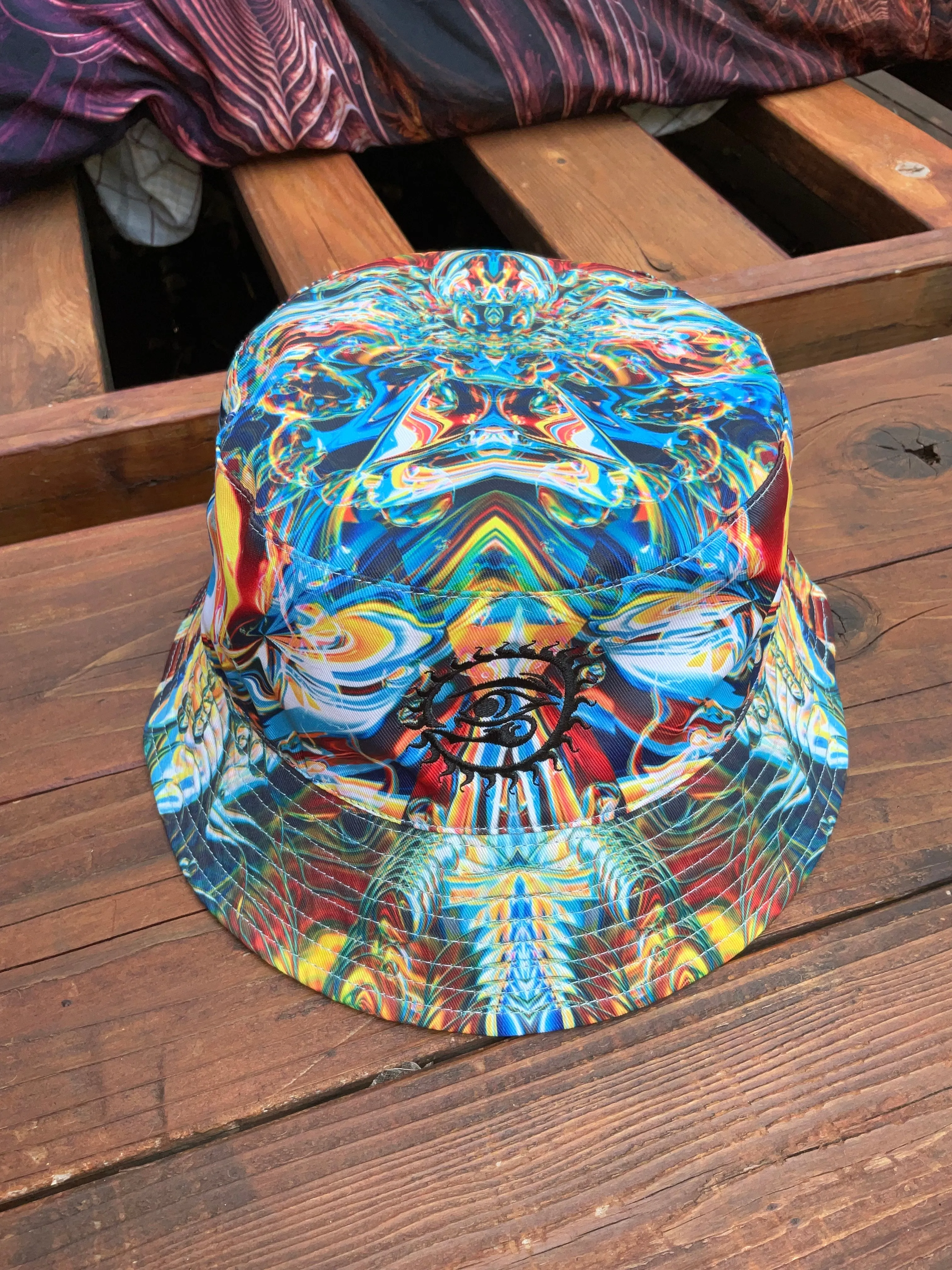 MERCURY IN RETROGRADE/HYPNAGOGIA REVERSIBLE BUCKET HAT