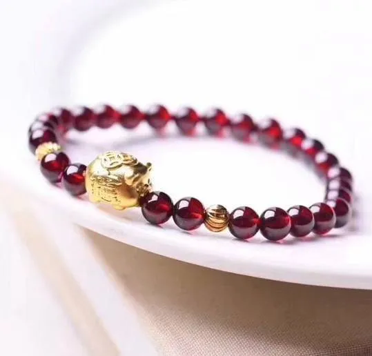 Natural Garnet Lucky Pig Fortune Bracelet