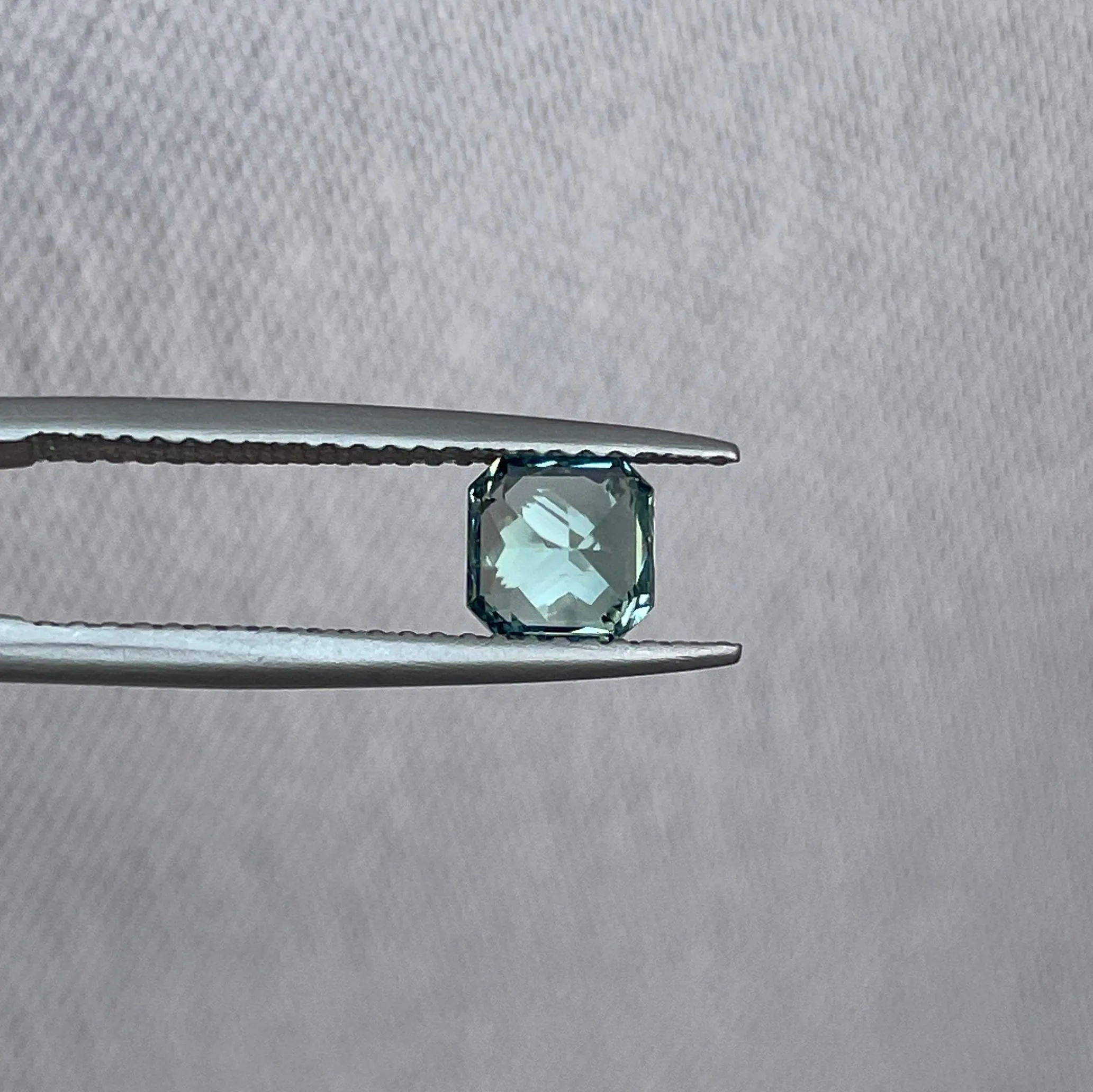 Natural Green Sapphire – 1.07 Cts - Radiant cut - Deep Natural Colour - Rare Colour - Loose Green Sapphire Stones for custom fine jewellery