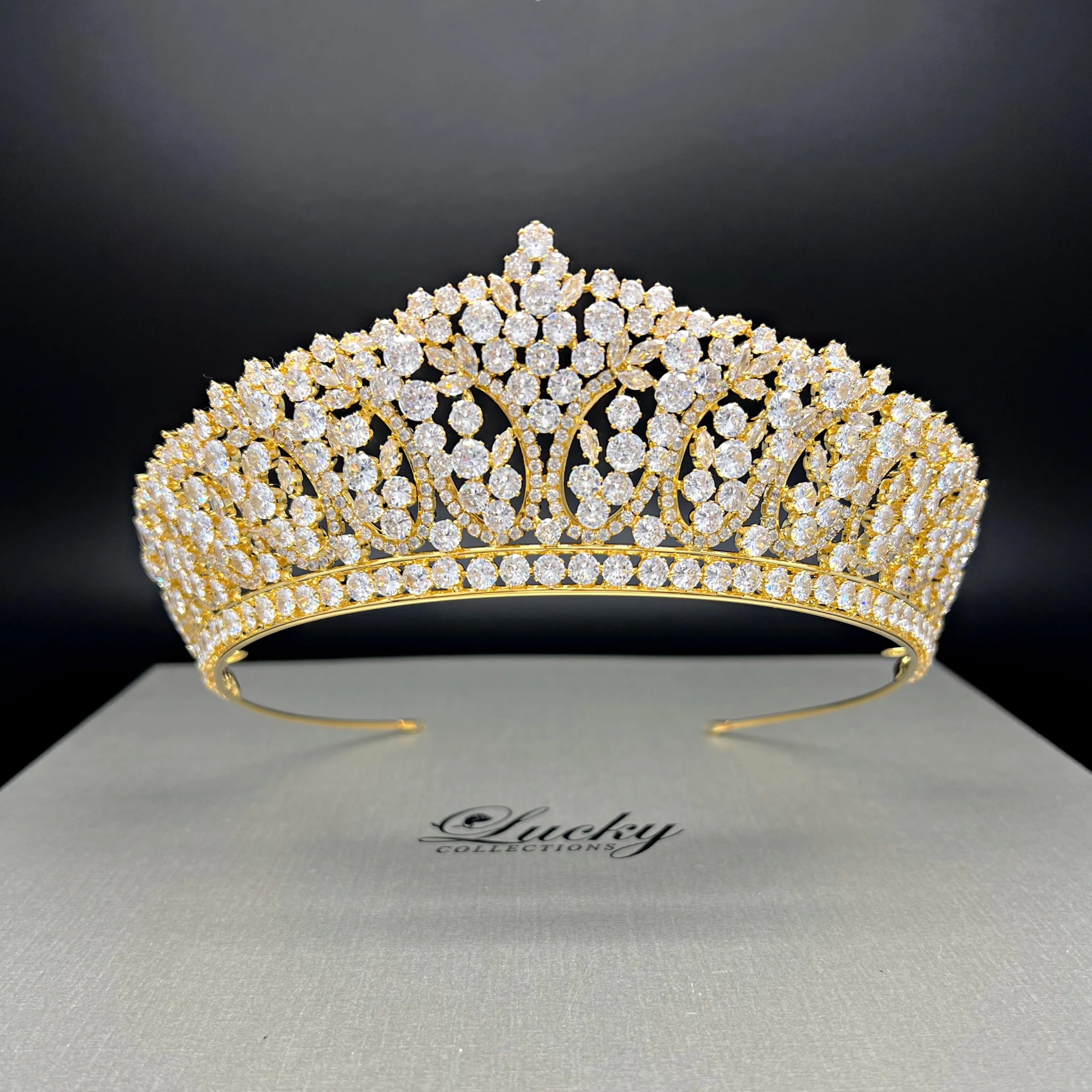 Tiara, Classic Cubic Zirconia Bridal and Quinceanera Corona